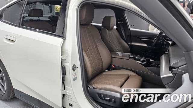 BMW 5시리즈 (G60) 520i M Sport, 2024 12