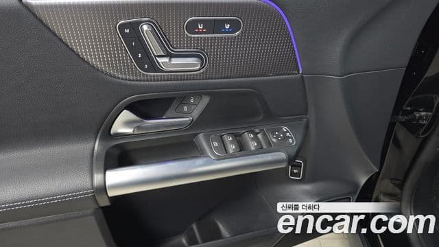 Mercedes-Benz EQA H243 AMG Line, 2023 14