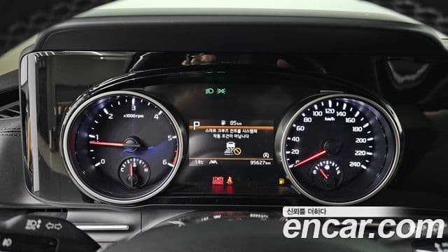 Kia Carnival 4세대 Noblesse, 2023 8