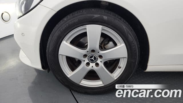 Mercedes-Benz C-класс W205 C200 d, 2018 все фото