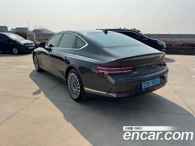 Genesis electrified G80 (RG3) e-AWD, 2022 2