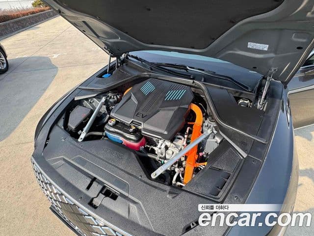 Genesis electrified G80 (RG3) e-AWD, 2022 6