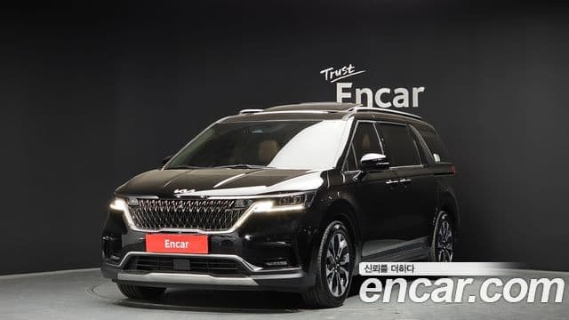 Kia Carnival 4세대 Signature, 2022 1