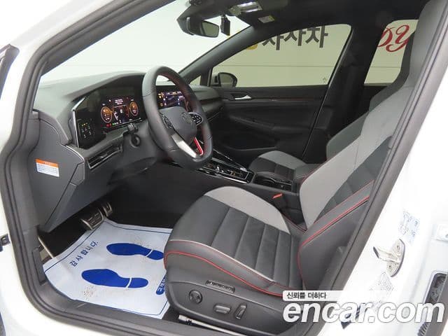 Volkswagen Гольф 8세대 2.0 GTI, 2024 все фото