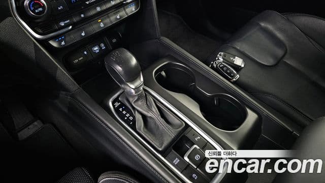 Hyundai Santa Fe TM Prestige, 2019 9