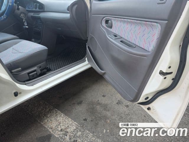 Kia 아벨라 5DR 1.3 GLXi, 1994 13