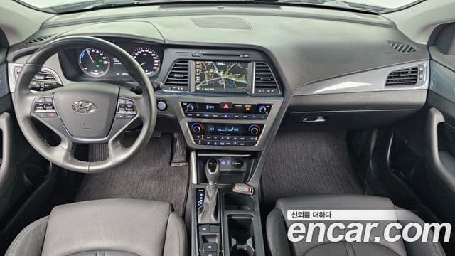 Hyundai LF Sonata гибрид Premium Special, 2017 7