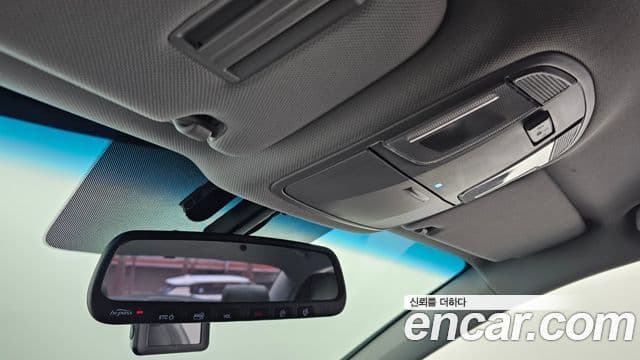 Hyundai LF Sonata гибрид Premium Special, 2017 19