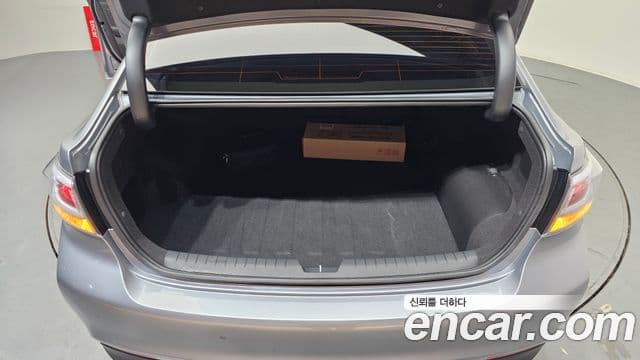 Hyundai LF Sonata гибрид Premium Special, 2017 20