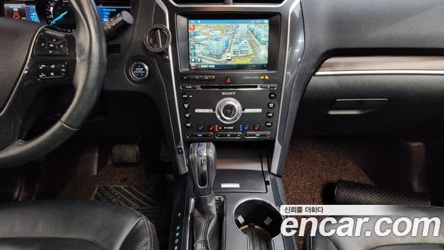 Ford Explorer 5세대, 2018 16