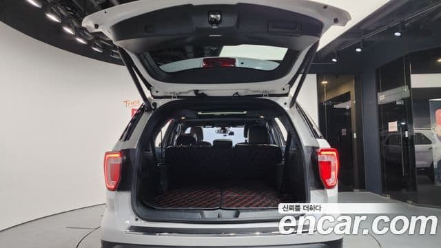 Ford Explorer 5세대, 2018 20