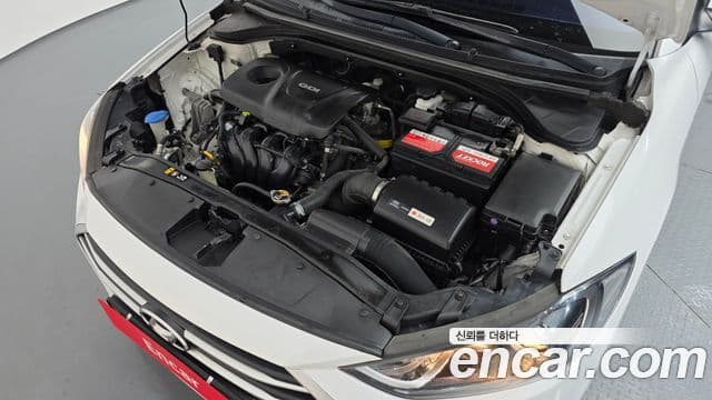 Hyundai Avante AD 1.6 GDI Smart, 2017 6