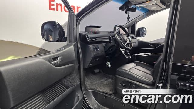 Hyundai Staria Modern, 2022 10