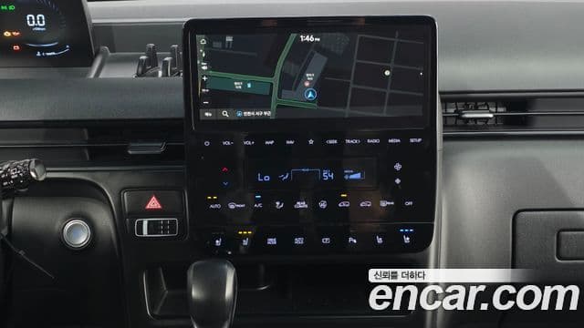 Hyundai Staria Modern, 2022 14