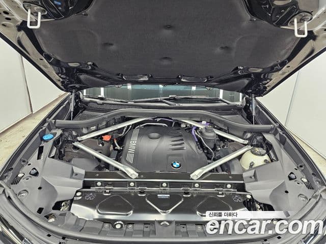 BMW X7 (G07) xDrive 40i Design Pure Excellence 6인승, 2024 6