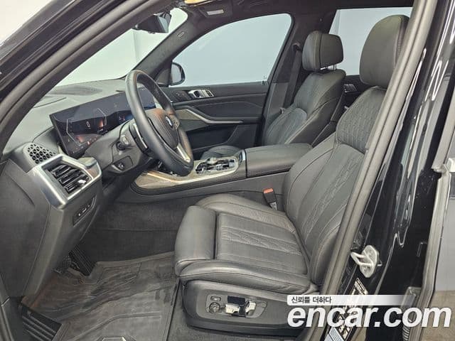 BMW X7 (G07) xDrive 40i Design Pure Excellence 6인승, 2024 10