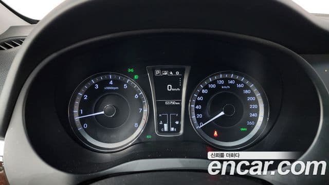 Hyundai Aslan Modern, 2015 8