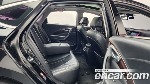 Hyundai Aslan Modern, 2015 12