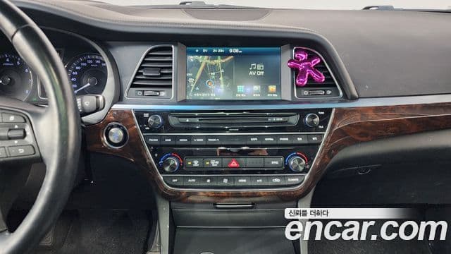 Hyundai Aslan Modern, 2015 14