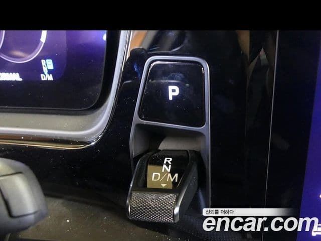 Porsche Cayenne (PO536), 2024 9