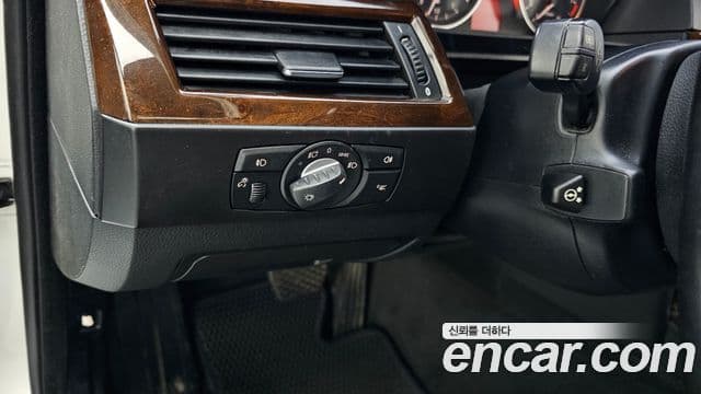 BMW 5시리즈 (E60) 528i седан SE, 2010 16