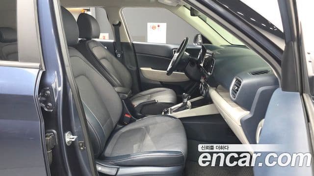 Hyundai Venue Modern, 2020 11