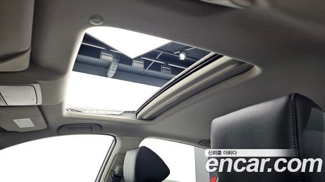 Honda Accord 10세대 2.0 гибрид Туринг (Touring), 2019 16