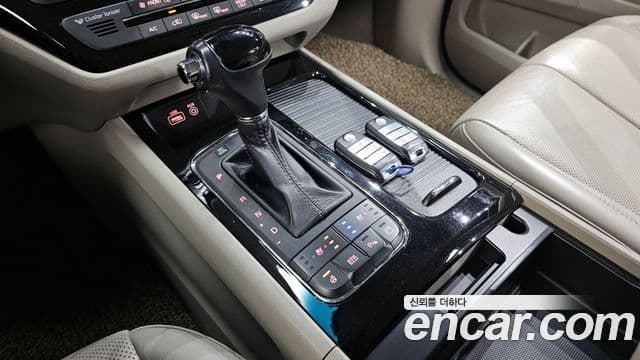 Kia All New Carnival President, 2016 9