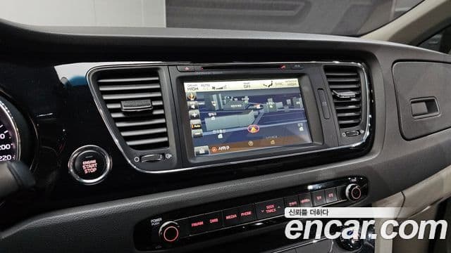 Kia All New Carnival President, 2016 14