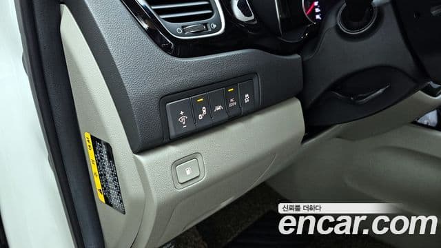 Kia All New Carnival President, 2016 19