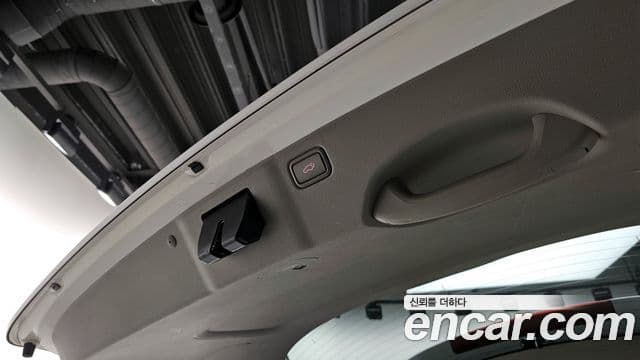 Kia All New Carnival President, 2016 20