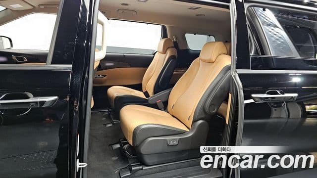 Kia Carnival 4세대 Signature, 2021 11