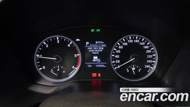 Hyundai Santa Fe TM Prestige, 2019 18