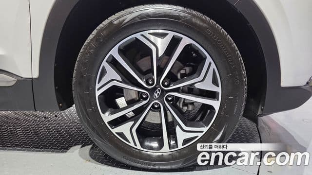 Hyundai Santa Fe TM Prestige, 2019 19