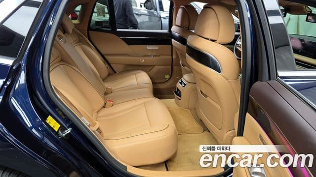 Genesis G90 (RS4) бензин 3.5 турбо AWD, 2023 12