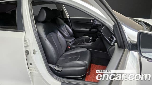 Kia K5 2세대 Prestige, 2018 12