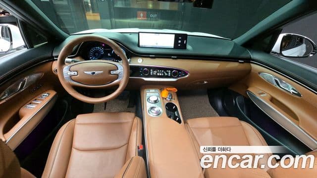Genesis GV70, 2023 7