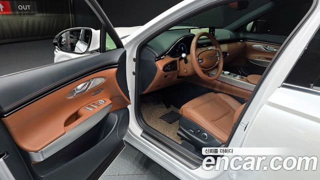Genesis GV70, 2023 10