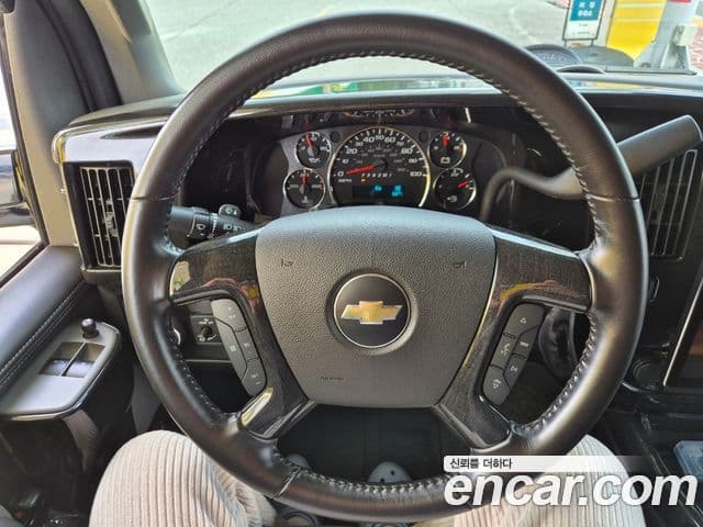 Chevrolet 익스프레스밴, 2016 11