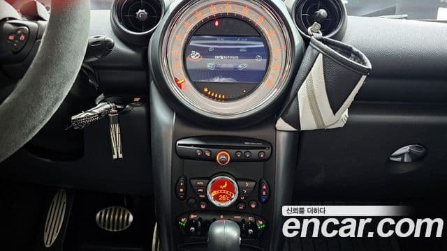 Mini Cooper SD Countryman 1세대, 2014 13