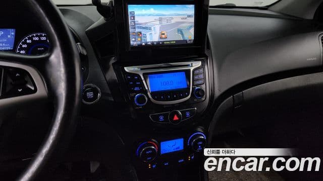 Hyundai Accent(новый кузов / новое поколение) Premium, 2014 16