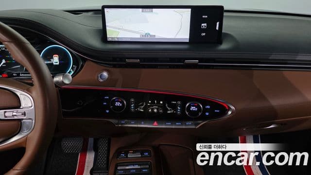 Genesis GV70, 2021 14