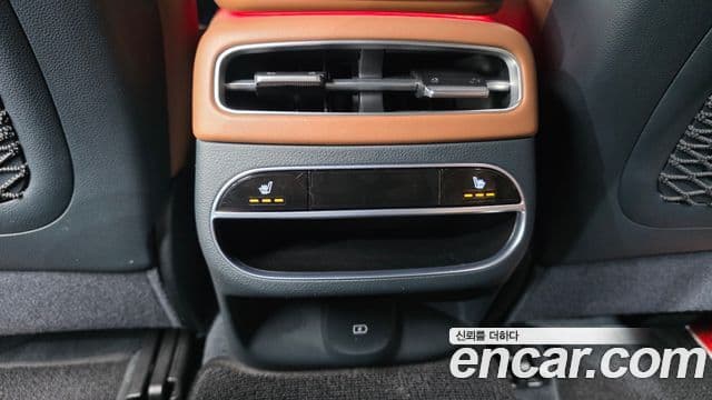 Genesis GV70, 2021 18