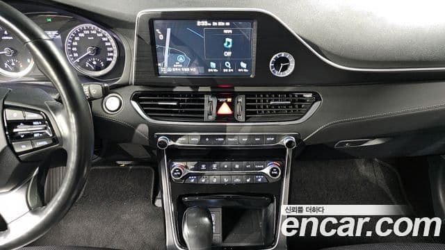 Hyundai Grandeur IG Exclusive, 2017 16