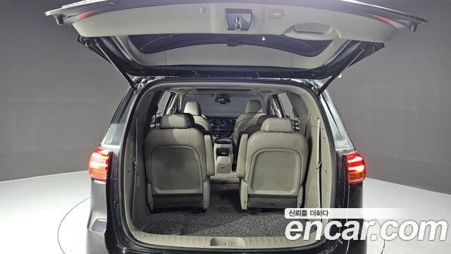 Kia The / новый New Carnival Noblesse, 2019 20