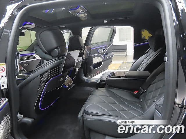 Mercedes-Benz S-класс W223 Maybach S580 4MATIC, 2024 9