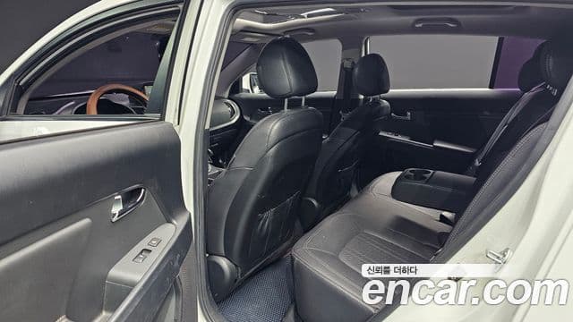 Kia Sportage R топовая версия, 2012 17