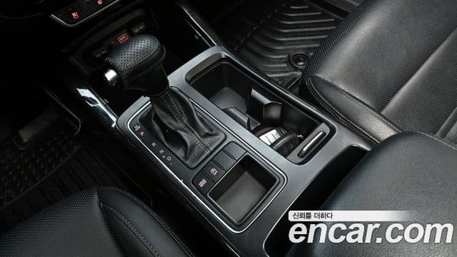Kia All New Sorento Prestige, 2016 9