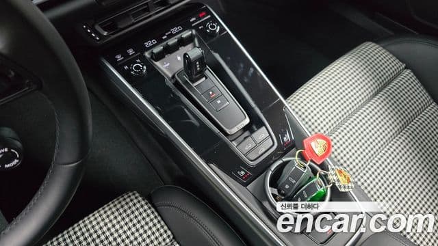 Porsche 911 (992) Carrera 4S, 2024 9