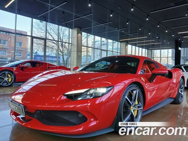 Ferrari 296 GTS 3.0 V6, 2024 2